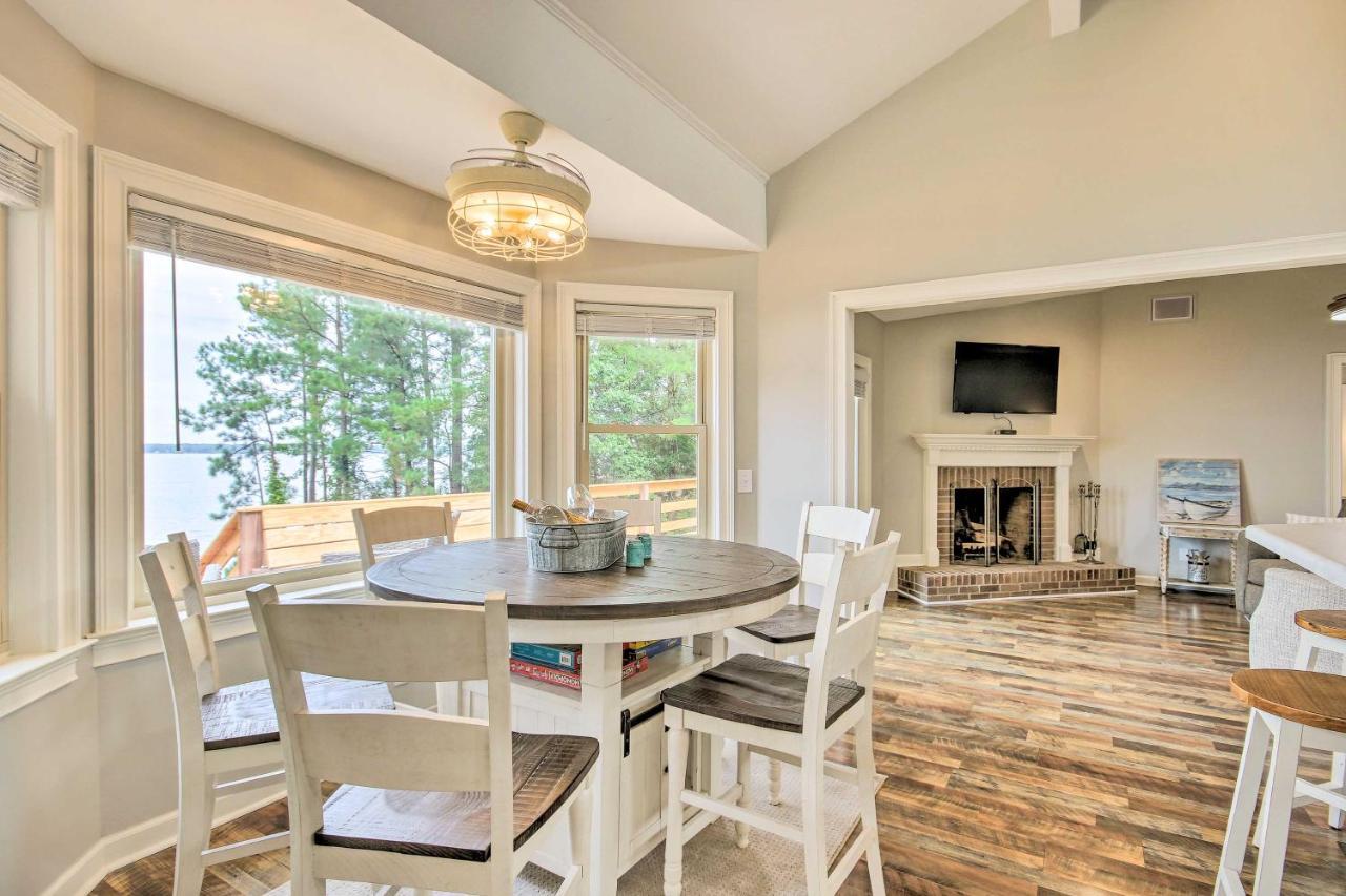 Gilbert Lakefront Retreat With Private Dock! Hollywood Point Kültér fotó